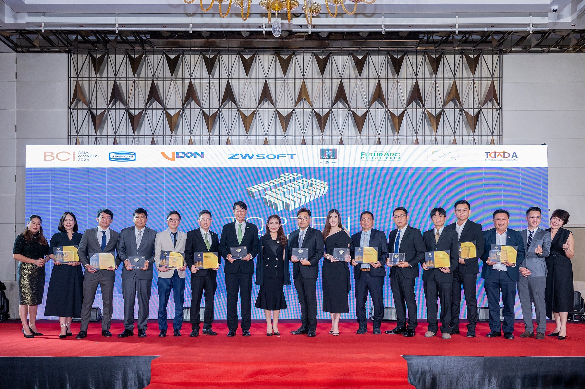 ศุภาลัย ยืนหยัดผู้นำอสังหาฯ ระดับเอเชีย_04.jpg